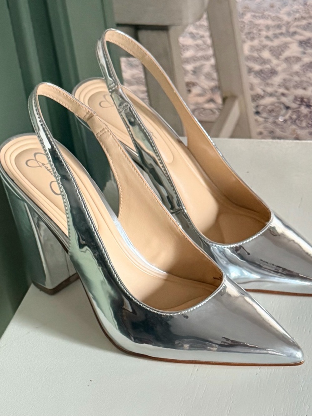 Jessica Simpson Silver Noula Slingback Pumps NWOB 7M